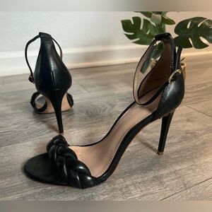 Rachel Zoe Ashton Braided Black Leather Stiletto Pump in black. Size 6.5